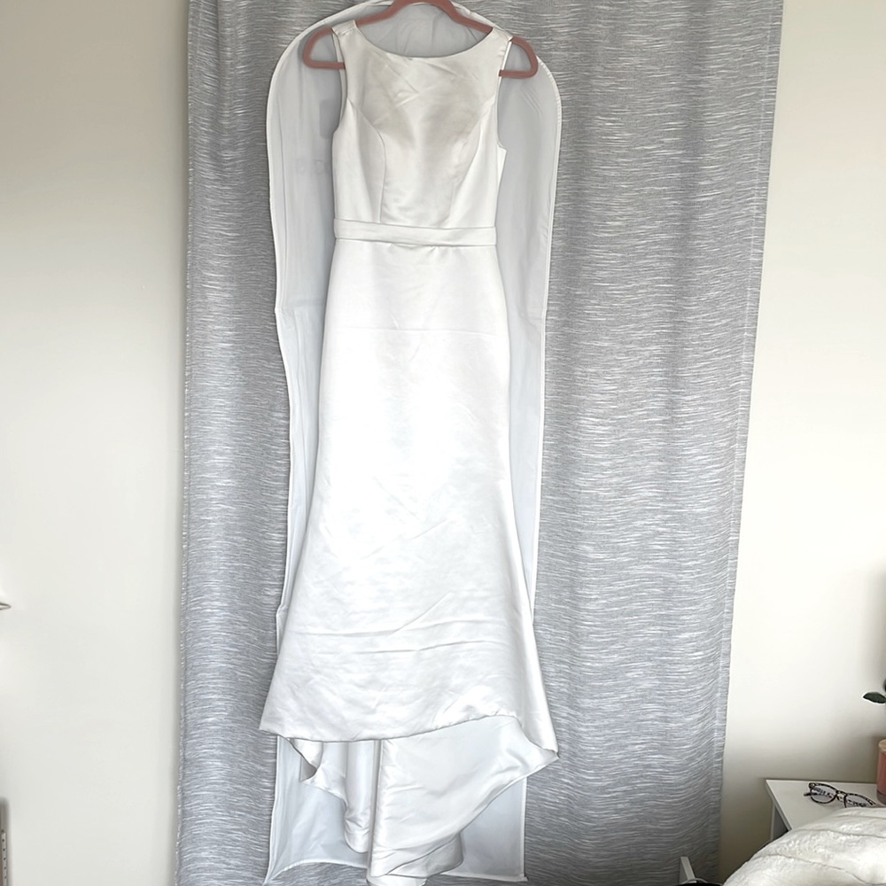 New! Elegant white satin gown - size Petite XS custom